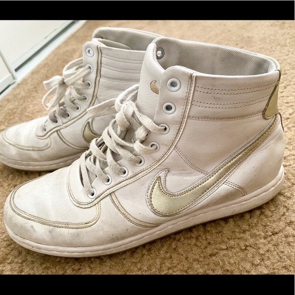 vintage nike shoes high tops